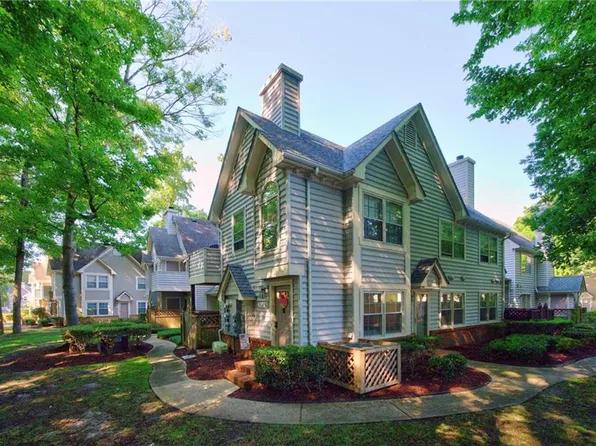 716 Rapidan River Ct APT H, Chesapeake, VA 23320