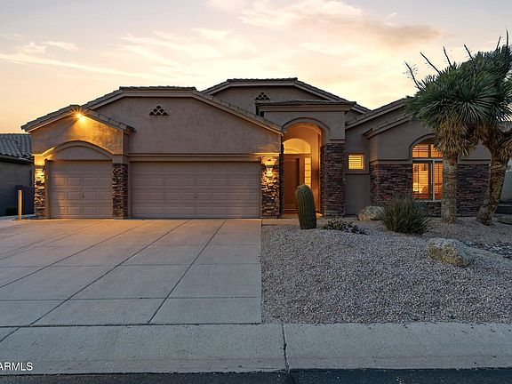 2nd image of 3060 N Ridgecrest Unit 115