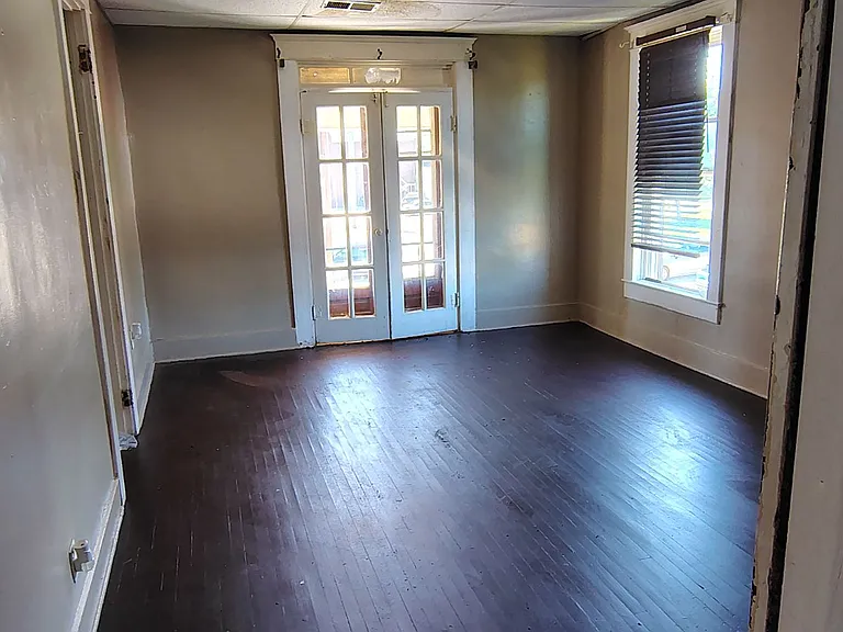 312 N Mulberry St #201 — Photo 11