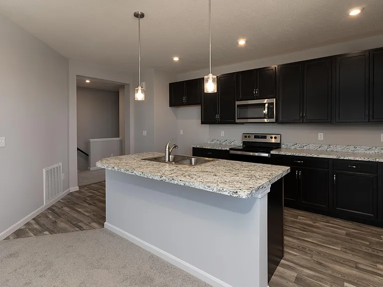 1369 Retriever Way #1B — Photo 4