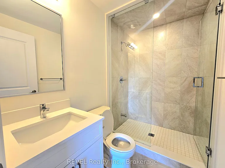 15 Lake St #2 — Photo 18