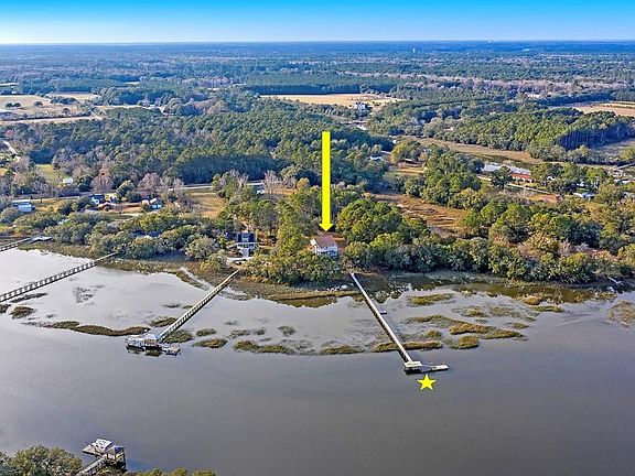2nd image of 3475 N Bonnetts Dr