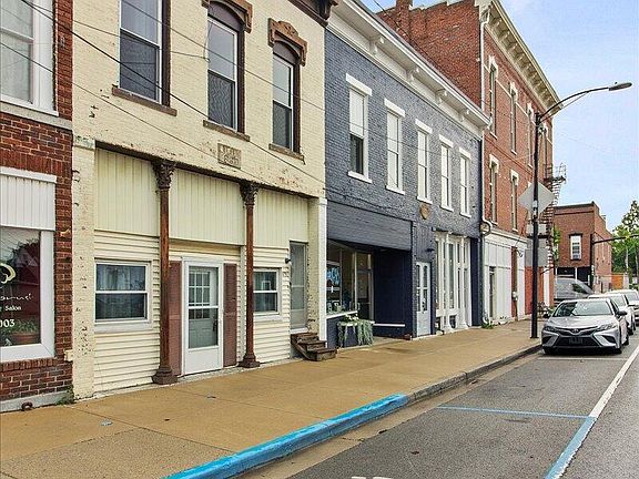 2nd image of 126 W Baird St