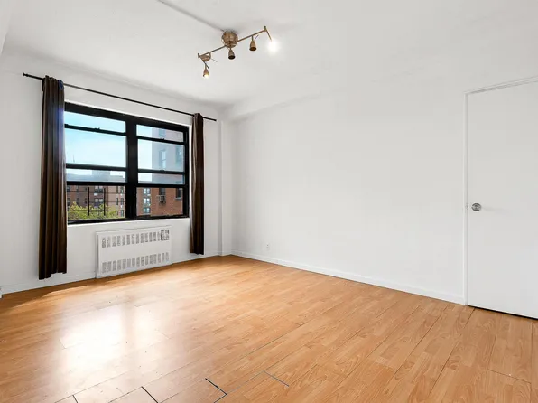 99-32 66th Road image 19 of 26