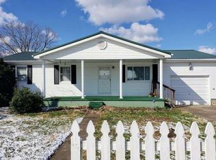 99 Frost Ln, Gallipolis Ferry, WV 25515