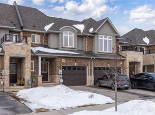 31 Pinot Cres, Hamilton, ON L8E 0J8