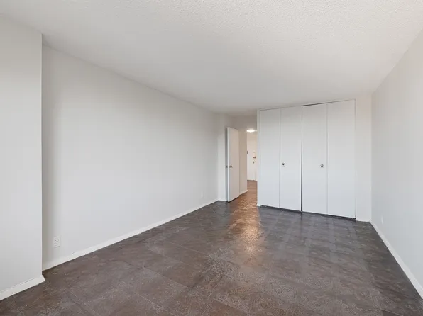 118-17 Union Turnpike image 9 of 25