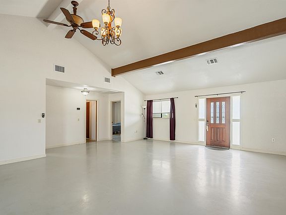 5th image of 170 N Centro Ave
