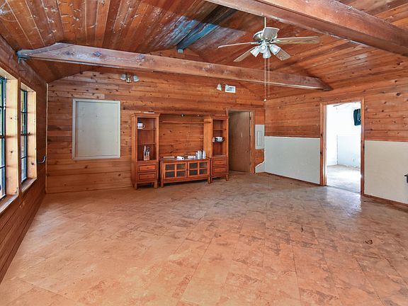 3rd image of 3063 Work Rd