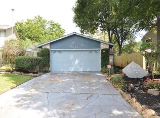8615 Pine Shores Dr, Humble, TX 77346