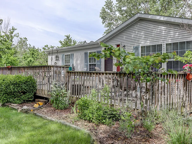 3800 Fruit Ridge Ave NW #W — Photo 9