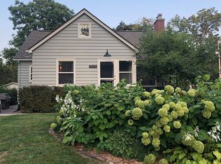 905 39th St, Des Moines, IA 50312