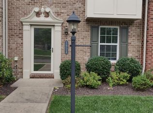 1924 Georgetown Dr #1924, Sewickley, PA 15143