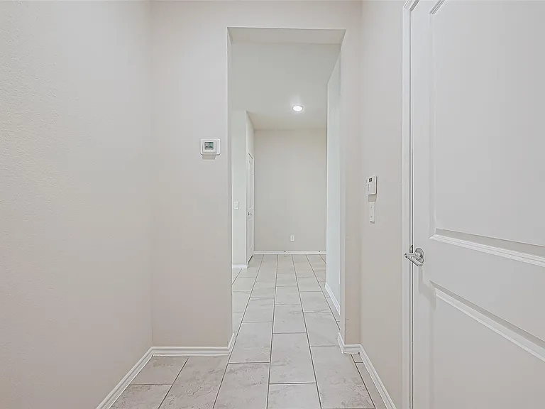 10511 Blankiet Ln — Photo 21
