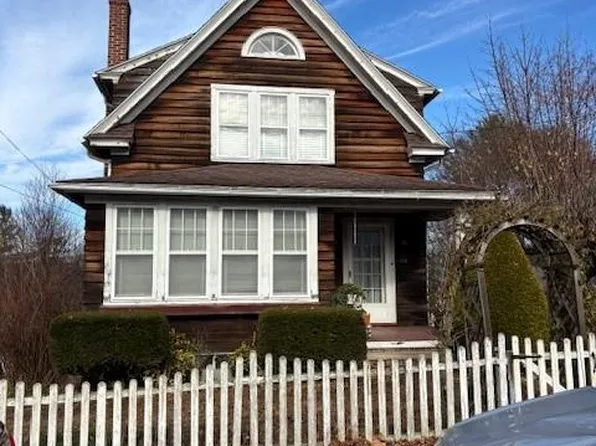 1900 3rd Ave, Pottsville, PA 17901