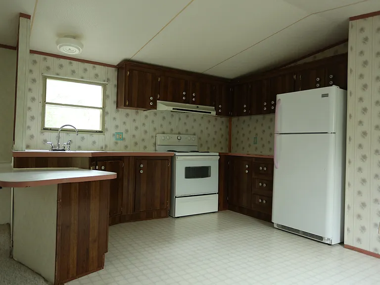 13666 NW McClung Rd — Photo 9