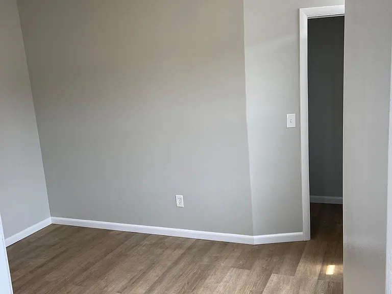 50 Cook St #2 — Photo 14