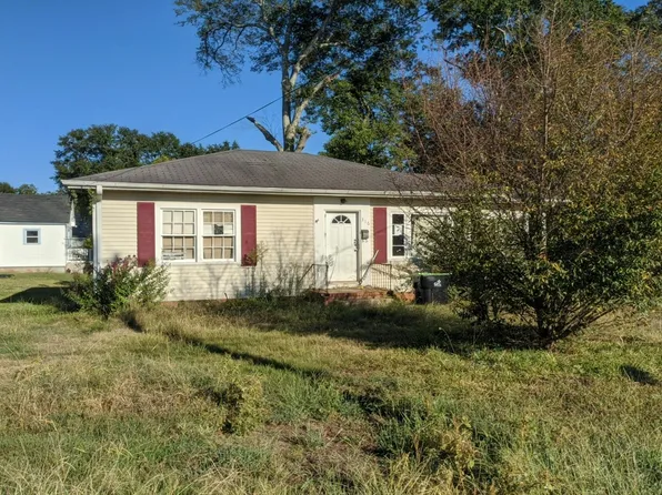316 Lee St, Barnesville, GA 30204