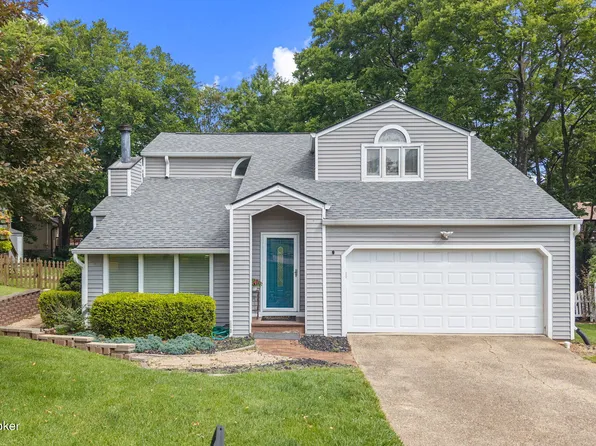 2903 Raven Ct, Louisville, KY 40220