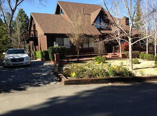 27613 Cedarwood Dr, Lake Arrowhead, CA 92352