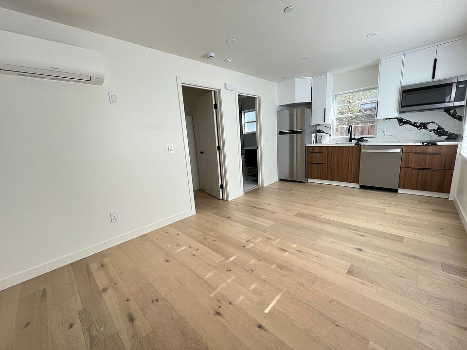 1st image of 2301 Williams St #B