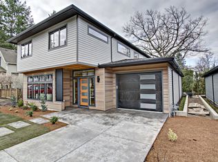 9017 SW 50th Ave, Portland, OR 97219