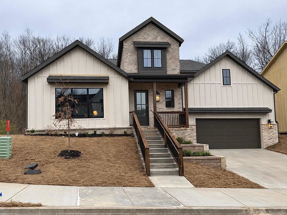 1st image of 1939 E Panorama Dr