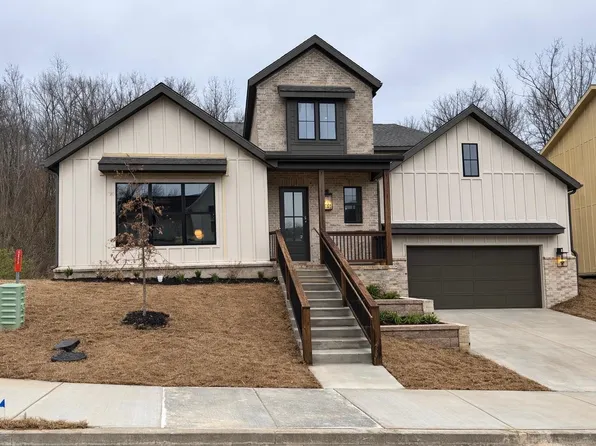 1939 E Panorama Dr, Fayetteville, AR 72701