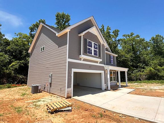 2nd image of 219 Maverick Ln