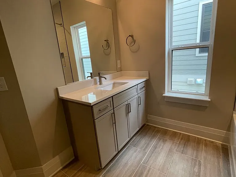 1086 Noble Loop #11 — Photo 24
