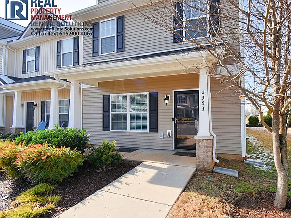 2nd image of 2353 New Holland Cir