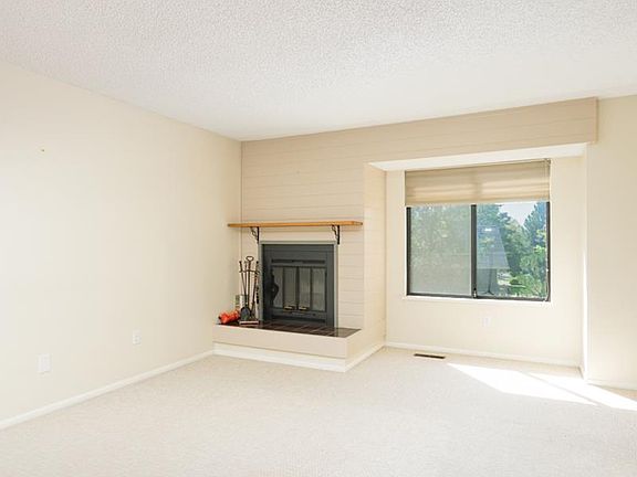 3rd image of 3456 Arlene Cir
