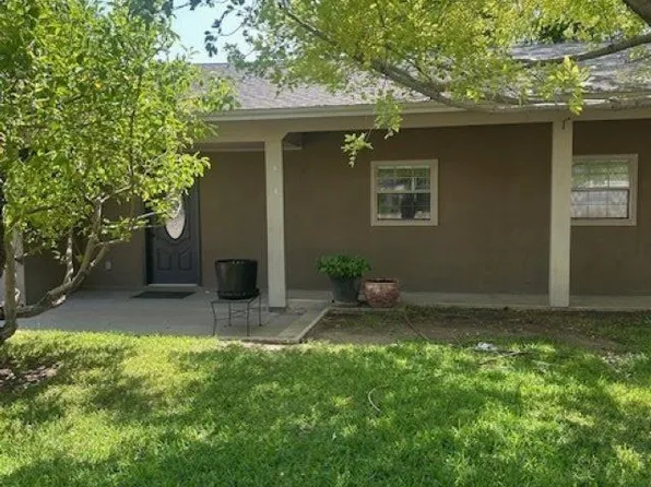 1010 N 8th St, Carlsbad, NM 88220