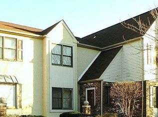 332 Norris Hall Ln #332, Norristown, PA 19403