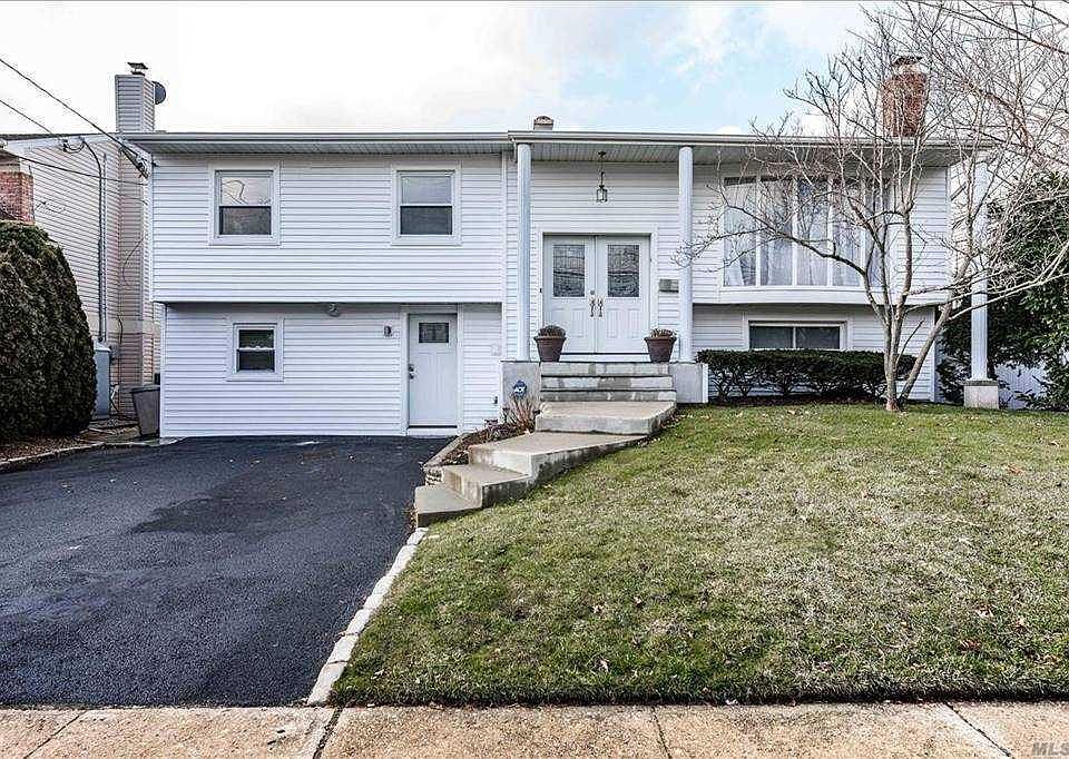 2980 Beach Drive, Merrick, NY 11566 Zillow