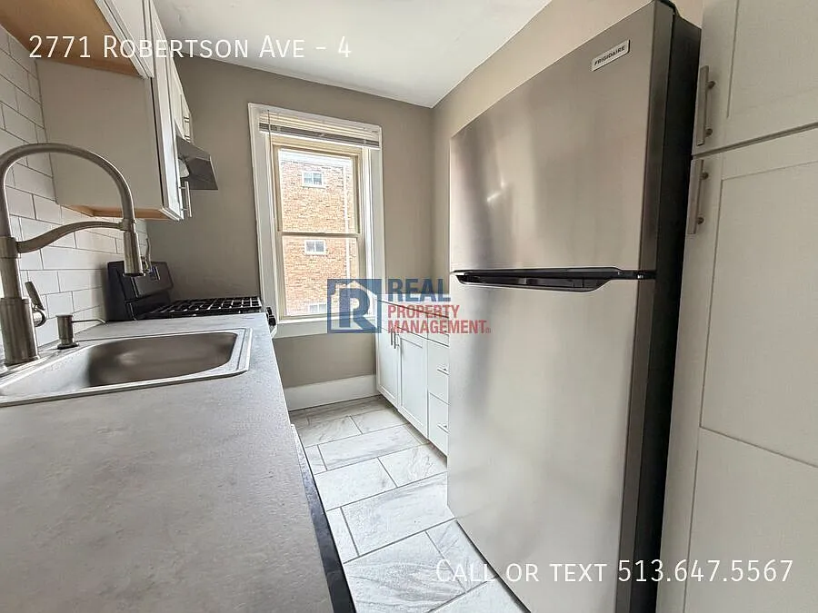 Updated and charming 1 BR! August Move-In Special! — Photo 2