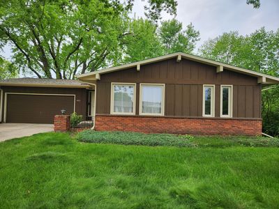 2821 Eisenhower Ave, Ames, IA, 50010
