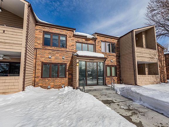 2nd image of 3245 17th Ave S APT 204