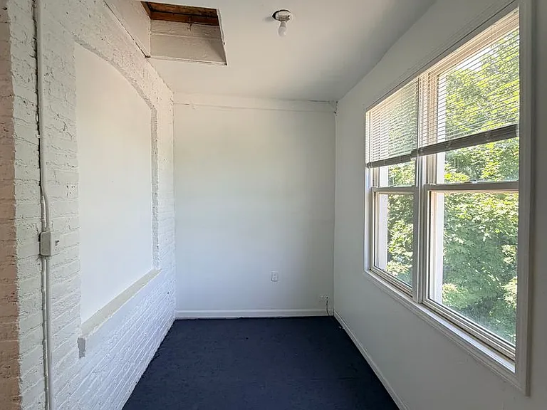 1748 N Keystone Ave — Photo 42