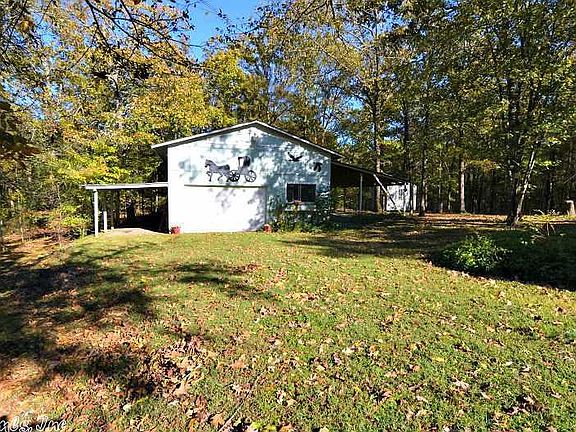 2nd image of 128 Pioneer Ln