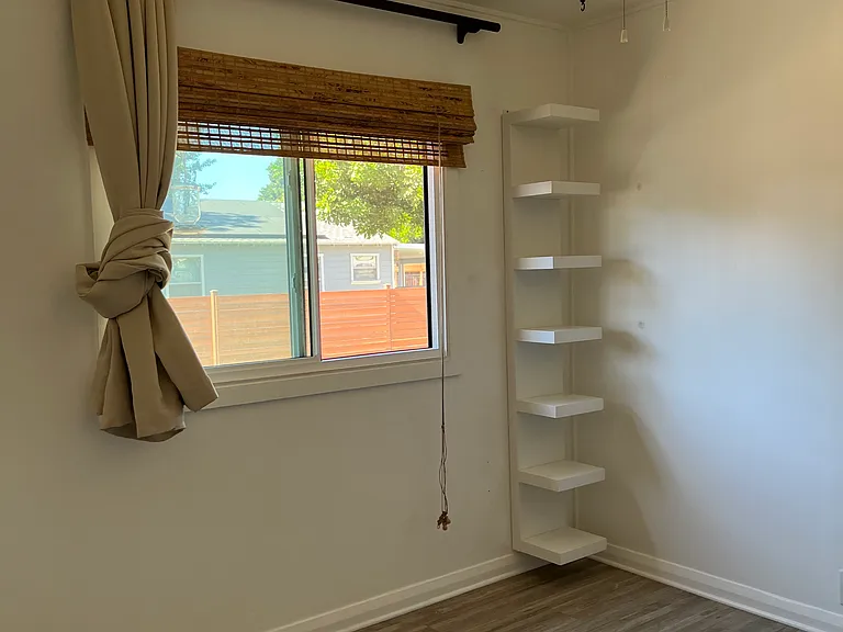 4231 Cordelle Ln — Photo 14