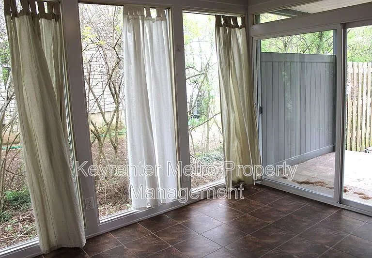 9201 Fort Foote Rd — Photo 28