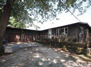 1246 S Creve Coeur Ave, Creve Coeur, IL 61610