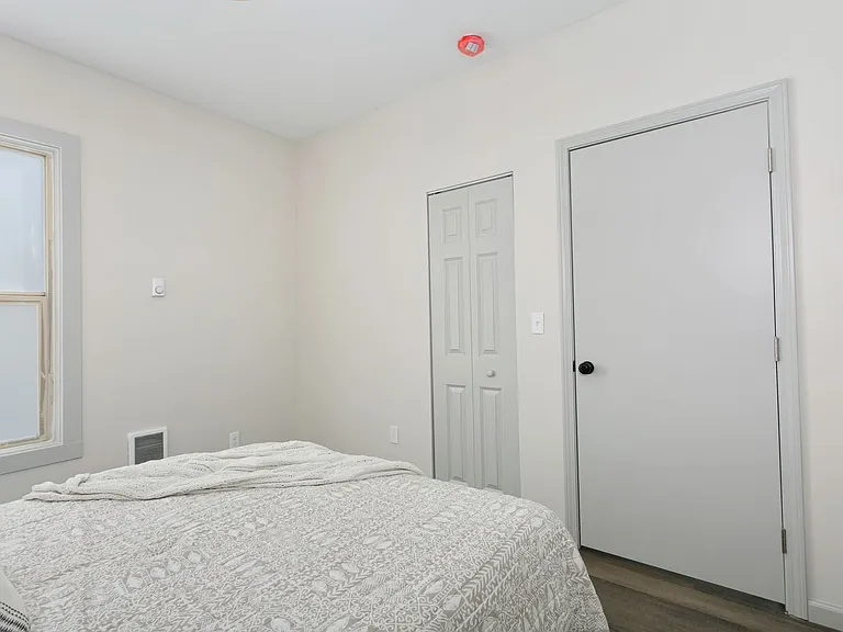 3833 S G St — Photo 44