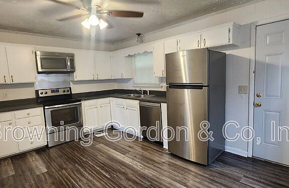 4th image of 2514 Glenrose Ave #B
