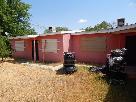 3rd image of 611 W Avenue H12 #W