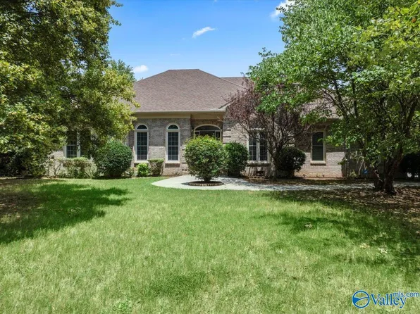 27076 Will Braden Cir, Athens, AL 35613