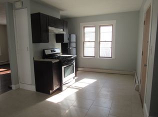 396 Academy Ave #2, Providence, RI 02908