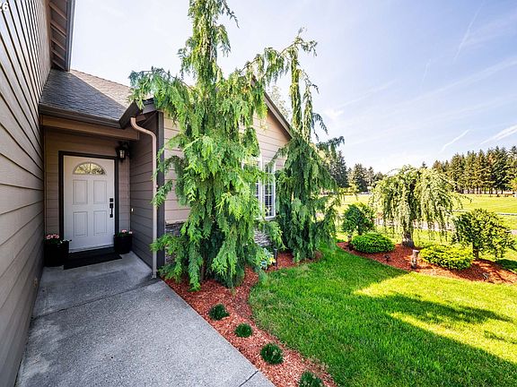 4th image of 9220 NE 159th Ave