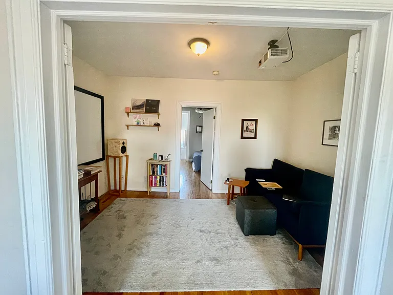 604 Henry St #TOP — Photo 5